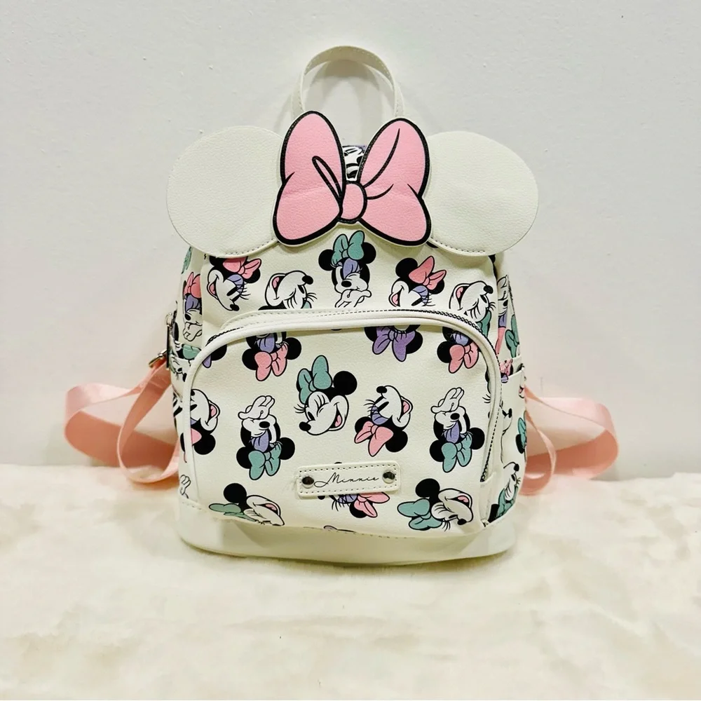 Minnie Mouse backpack purse! White and pink Mickey Mouse Disney land bag NWT!